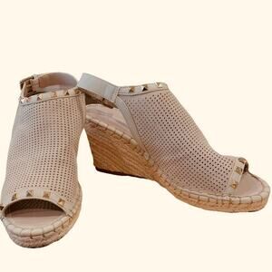 Marc fisher shoes booties‎ perforated sling back peep toe studded size 8.5 M